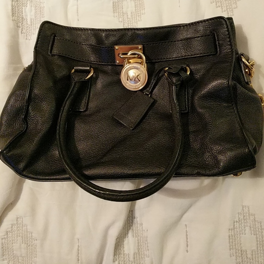 Michael Kors Hamilton East West purse black